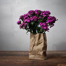 We did not find results for: 30 Desain Vas Bunga Unik Untuk Hiasan Bunga Di Ruangan Anda