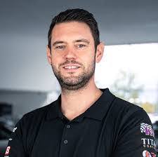 David Grunder's Instagram, Twitter & Facebook