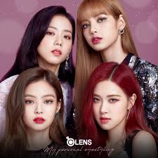 Here's what this rapper said about her iconic hairstyle. Blackpink Rose And Lisa Image 6026316 On Favim Com