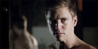 Sean Walcott's Instagram, Twitter & Facebook