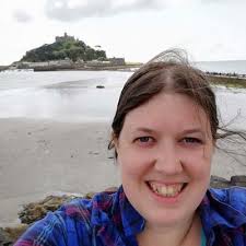 Hannah Lake (@giraffeonwheels)