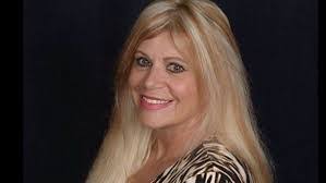 Lacey Prater's Instagram, Twitter & Facebook