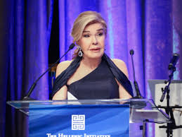 Είναι κόρη του γιώργου και της ευαγγελίας μπουρνάκη. H Marianna Bardinogiannh Sto Annual Gala 2020 Toy The Hellenic Initiative Freegossip