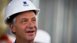 Photos: Gov. Haslam tours Sacred Heart Cathedral construction site