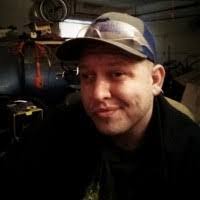 Eric Loch's Instagram, Twitter & Facebook