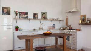 Choose from art featuring food, utensils, salt and pepper shakers, and popular kitchen proverbs. 10 Splatter Friendly Ways To Have Art In Your Kitchen