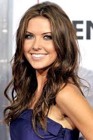 The former mtv star traded in her light chestnut locks for a highlighted head of golden hair. Audrina Patridge Hair Colour Brown Hair With Blonde Highlights Brunette Hair Color Brown Blonde Hair