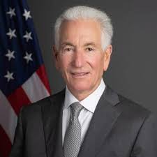 Le 6 juin 1944, Jacques Lewis débarquait en Normandie au sein d'une  division américaine. Il était l'un des derniers Français pouvant en  témoigner. J'ai eu l'honneur de le rencontrer en 2022. Eternelle