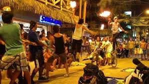 Montañita en Ecuador: Playas, fiestas, surf y mágica vida nocturna