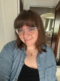 I realized something about myself today… I hardly ever wear make up  anymore. I've always been very self critical. There's a voice in my head  that says I'm not enough, or I