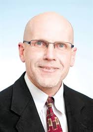 We're excited to announce that Zack Larsen was appointed as FUSD's next  Assistant Superintendent of Human Resources at tonight's Board of Education  meeting! Mr. Larsen is currently the Director of Secondary Education