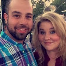 Heather Porch's Instagram, Twitter & Facebook