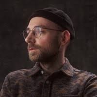 Robert Krummel's Instagram, Twitter & Facebook