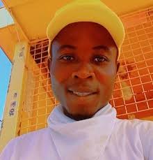 LAUGHING CENTER 🙄😁