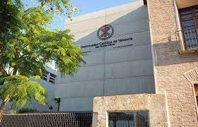 Es una universidad pública, moderna e innovadora orientada a la docencia y a la investigación en casi todos los ámbitos del saber. La Universidad Catolica De Valencia San Vicente Martir Facebook