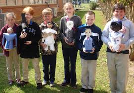 Lucedale Intermediate School students learn about planet, chess, famous  people