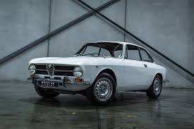 Image result for Bianco 1971 Alfa-Romeo