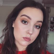 Carly Marsh (@_carlymarsh)