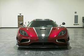 It can go from 0 to 124 miles per hour and back to 0 again in 13.5 seconds. How Koenigsegg Broke The Land Speed Record With Its Agera Rs Bloomberg