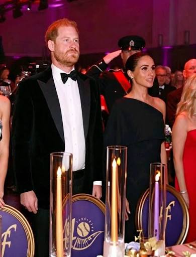 Prince - 👑The Duke and Duchess of @sussexroyal (Prince Harry and @meghan  Markle) made a surprise appearance at the purple carpet for the  @davidfosterfoundation 40th Anniversary Gala at the Victoria Conference  Centre