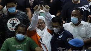 Kali ini gugatan soal penangkapan dan penahanan habib rizieq. Sidang Perdana Habib Rizieq Shihab Digelar Hari Ini Polri Terjunkan Ratusan Personel Untuk Mengawal Tribunnewswiki Com Mobile