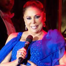 El último cambio en el testamento de Isabel Pantoja: así queda el reparto  entre sus hijos y hermanos - Infobae