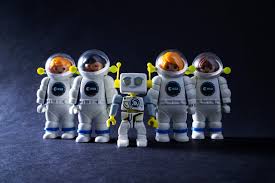 The alliance is part of the dream gap project, a mission aimed at reversing gender stereotypes. Esa How Do You Become An Astronaut Just Ask Playmobil S Robert