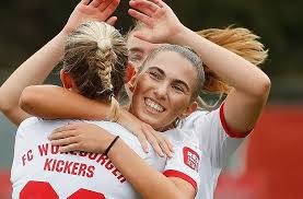 Kickers-Frauen haben weiter allen Grund zur Freude und über Ostern zwei  Heimspiele vor sich