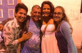 Do ego, no rio mario friasfoi com a filha laura, 3 anos, na praiada barra da tijuca nesta quarta, 2, e ensinou a pequena a surfar. Ex Mulher De Mario Frias Nivea Stelmann Comenta Reencontro Apos 13 Anos Em Verao 90 Tv Foco
