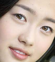 Born february 11, 1990) is a south korean actress and model. Which K Pop Idols Have Naturally Coloured Eyes Quora