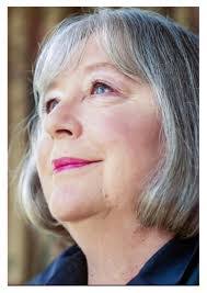 Carolyn Chaplin's Instagram, Twitter & Facebook