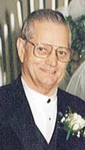 Kenneth Steffens's Instagram, Twitter & Facebook