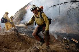 These are the people who get the most exciting (meaning dangerous) assignments. Hotshots America S Elite Firefighters Cbs News