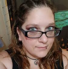 Who can remove a large honey bee nest from a tree trunk?