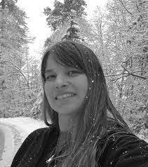 Crystal Packard's Instagram, Twitter & Facebook