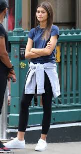 The guardian brothers animesini sitemize tıklayarak türkçe bir şekilde izleyebilirsiniz. Going Out Or Going Out Out Coordinate Your Outfit With Your Social Calendar This Party Season The Guardian Fashion Outfits Zendaya Outfits Cute Outfits With Leggings College Outfits Comfy