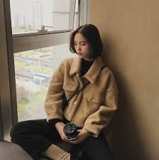 Korean aesthetic clothing is not always about oversized and comfy sweater dresses. Korean Aesthetic Winter Outfits Tumblr Addicfashion