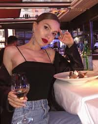 You've made the guest list, cleaned every nook and cranny and picked out the perfect party outfit. I Pinimg Com Originals 46 90 1f 46901fd12497fe9