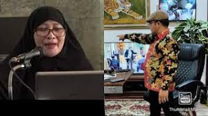 .berani ust munzir nasehati polisi yang hadir di kajian ini, pdt ini ng350t menjelaskan keselamatan di kr15t3n, mantan pendeta karena cinta yesus aku bersyahadat i ustadz ahmad kainama, kisah ustadz bangun samudra mantan pastur yang pintar menjadi ustadz, debat ust munzir membuat ribuan. Ust Munzir Situmorang Gemetar Khotbah Lanjutan Ke 2 Dari Pdt Risuli Lubis Ø¯ÛŒØ¯Ø¦Ùˆ Dideo