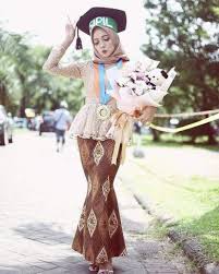 40 model baju pendamping wisuda pria terbaru 2019 super. Model Baju Perpisahan Sma Kekinian July 2021