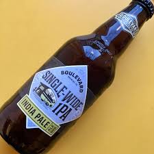 Single Wide Ipa Boulevard Brewing Company Kansas City Usa Nez Citronne Robe Blonde Orangee Bouche Classique D Ipa Equilibree Et Faiblement Amere Plaisan