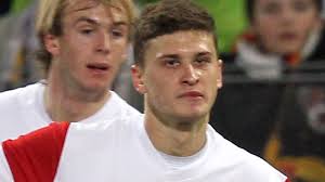 Wolfsburg swoop for Klich