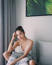 Serene lim, 林宣妤 (miss astro chinese international 2016), rimowa taking flight launch. 34eèº«æè¶…ç«è¾£ ç»§sereneæž—å®£å¦¤åŽ è¿™åæ¥è‡ªjohorçš„ æ€§æ„Ÿå¥³ç¥ž ä¹Ÿè¢«ä¼ åŠ å…¥tvb 88razzi