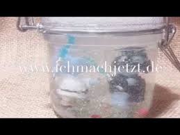 Schneekugel Basteln Selber Machen Ganz Einfach Ohne Glycerin Star Wars Upcycling Glas Mason Jar Einmachglas Bugelglas B Shabby Mason Jars Jar