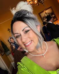 Sheila Echols-Smesny (@redshoesredwine) • Instagram photos and videos