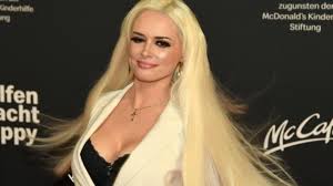 Jetzt gibt es endlich klarheit, denn die katze postete jetzt ein eindeutiges. Daniela Katzenberger Schwanger Babybauch Kracher Erwartet Die Tv Blondine Ihr 2 Kind News De