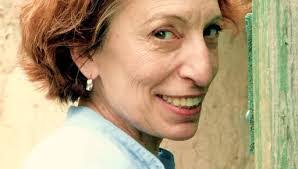 Barbara Constantine's Instagram, Twitter & Facebook