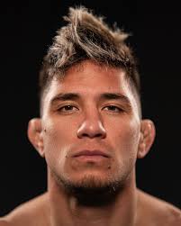 I'm proud of this guy 📸: @travislmiddleton