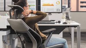 Memilih kursi kantor yang tepat pun menjadi membingungkan. Baik Untuk Kesehatan Sebenarnya Apa Itu Desain Ergonomis Bagi Furnitur