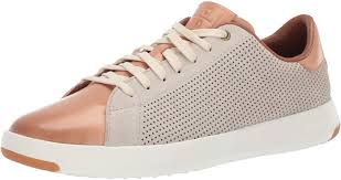 Free shipping both ways on cole haan grandpro tennis stitchlite sneaker from our vast selection of styles. Amazon Com Cole Haan Men S Grandpro Tennis Sneaker Tennis Racquet Sports